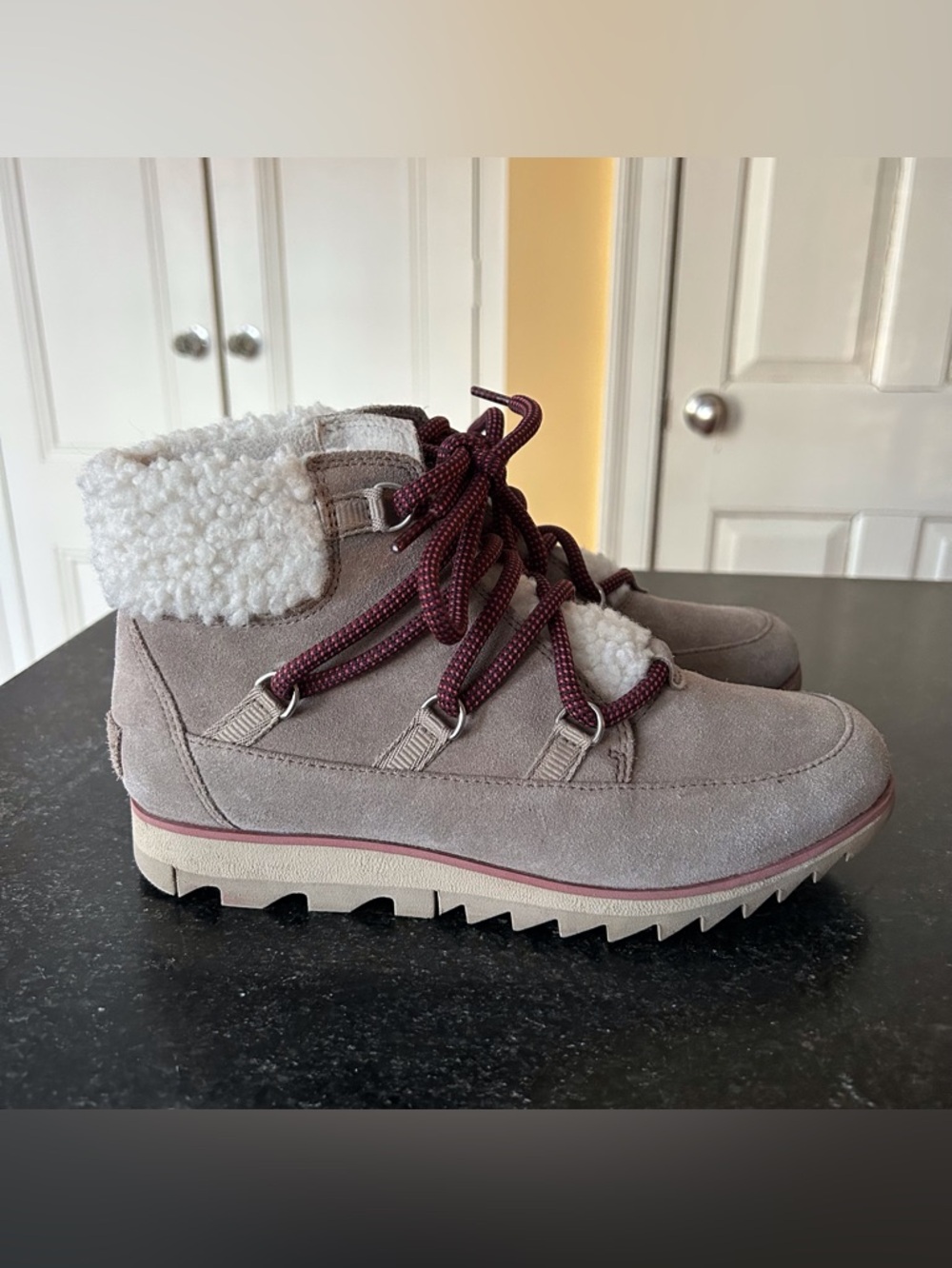 Sorel Harlow Cozy Waterproof Lace-Up Ankle Boots - Size 7